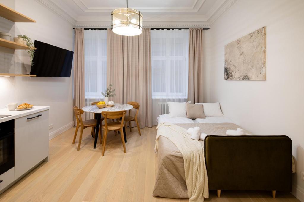 Raina Boulevard Exclusive Design By The Park Dzīvoklis *